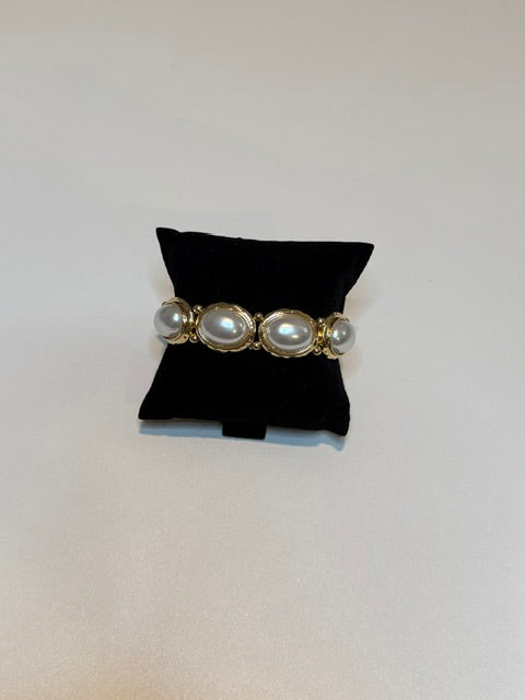Chunky pearl and gold bangle bracelet
